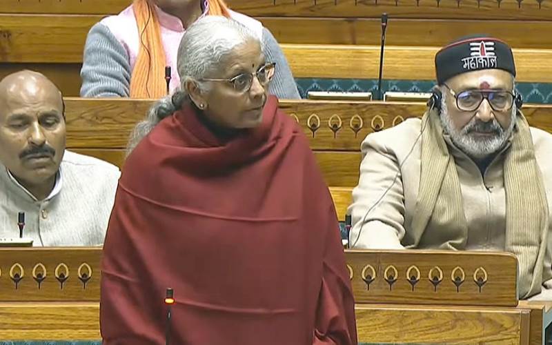  پارلیمنٹ میں اقتصادی سروے پیش کیا گیا یکم فروری کو بجٹ